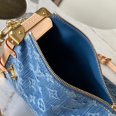 【特级MB163c芯片版原厂皮】 本款 Locker Dopp Kit 硬箱 型号:M27450 材料:A级全钢五金,进 【特级MB163c芯片版原厂皮】 本款 Locker Dopp Kit 硬箱 型号:M27450 材料:A级全钢五金,进