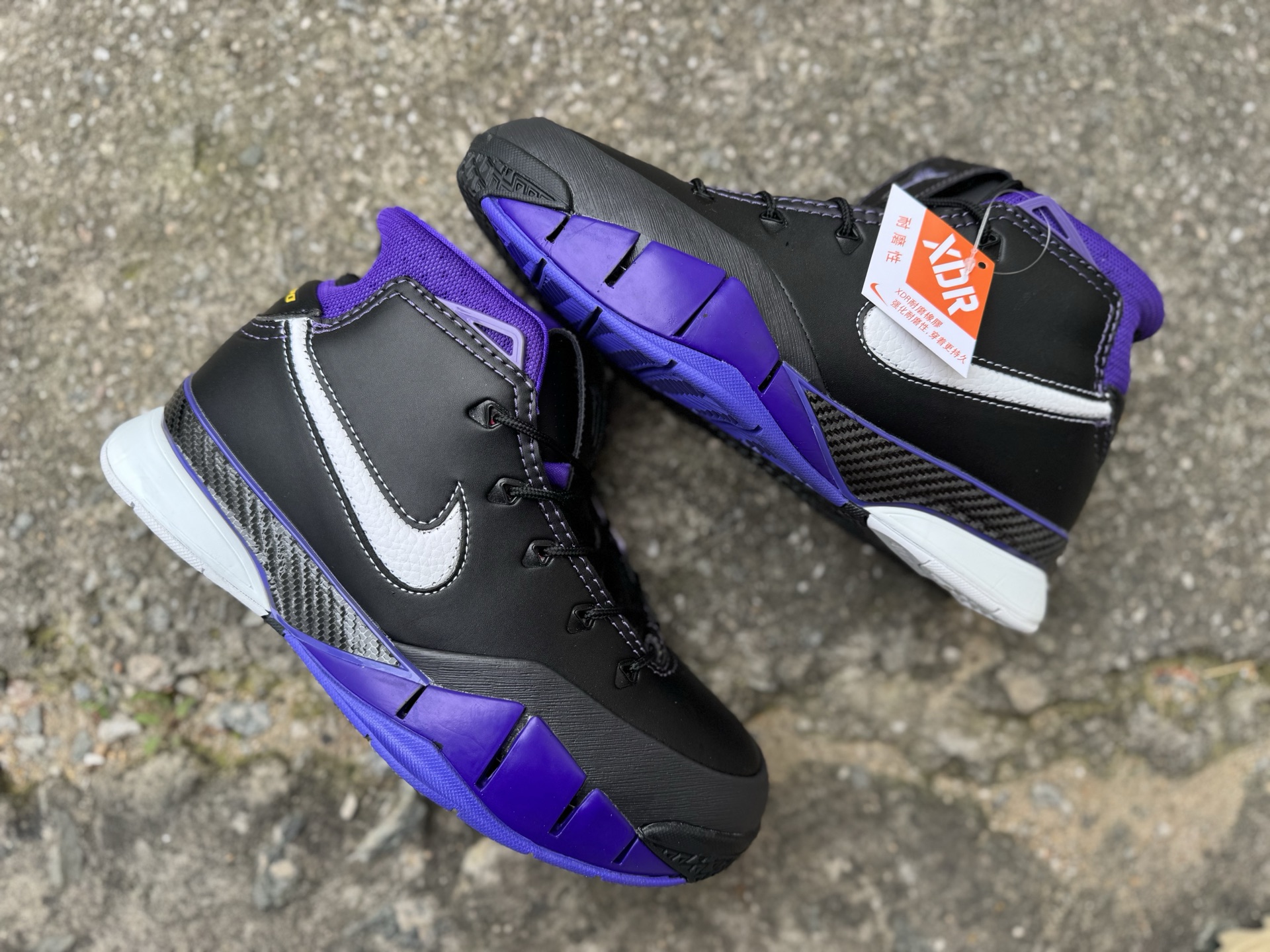 Kobe 1 OG protro purple reign AQ2728-004