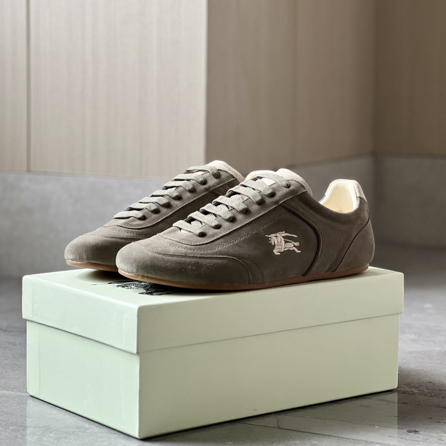 NO:930833,air force green,19860909空军绿,,Men's shoes