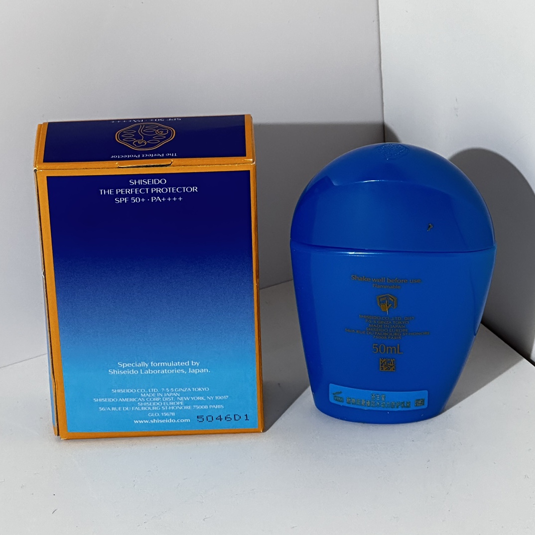 36💰  实拍高质量对版对味 资生堂蓝胖子防晒霜50ml  带中文标
件144   认准批号：5046D1