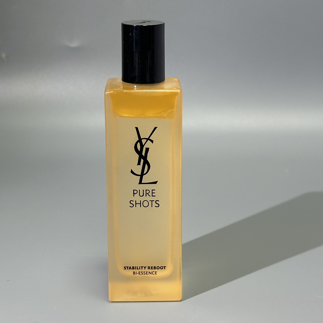 调价💰63包邮
YSL圣罗兰夜皇后调皮水150ml  配中文标
件24   批号:40Z10U