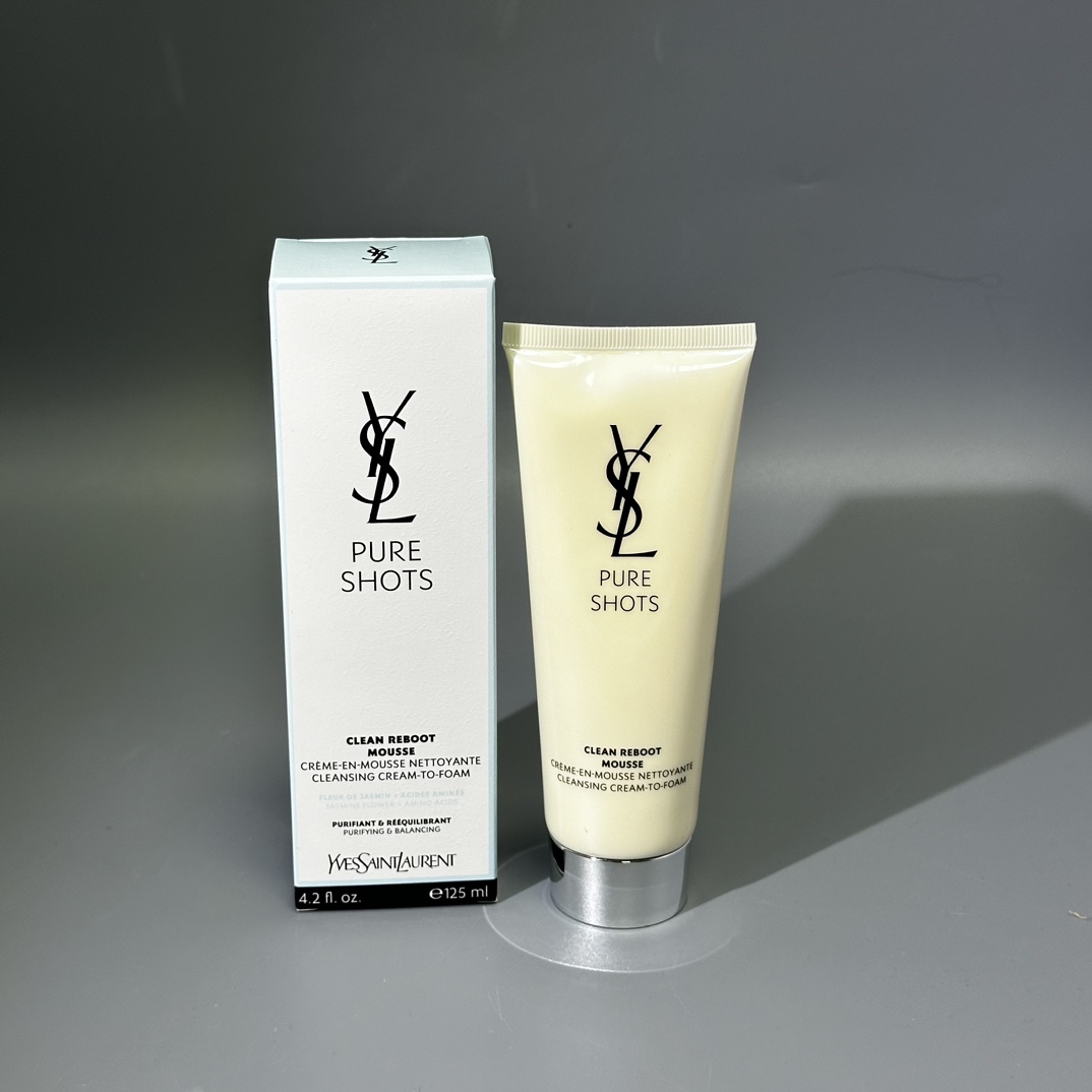 18 ¡Reabastecido! (nota del pedido: limpiador facial YSL夜皇后) Limpiador facial YSL夜皇后 125ml! ¡Este nuevo limpiador de YS…