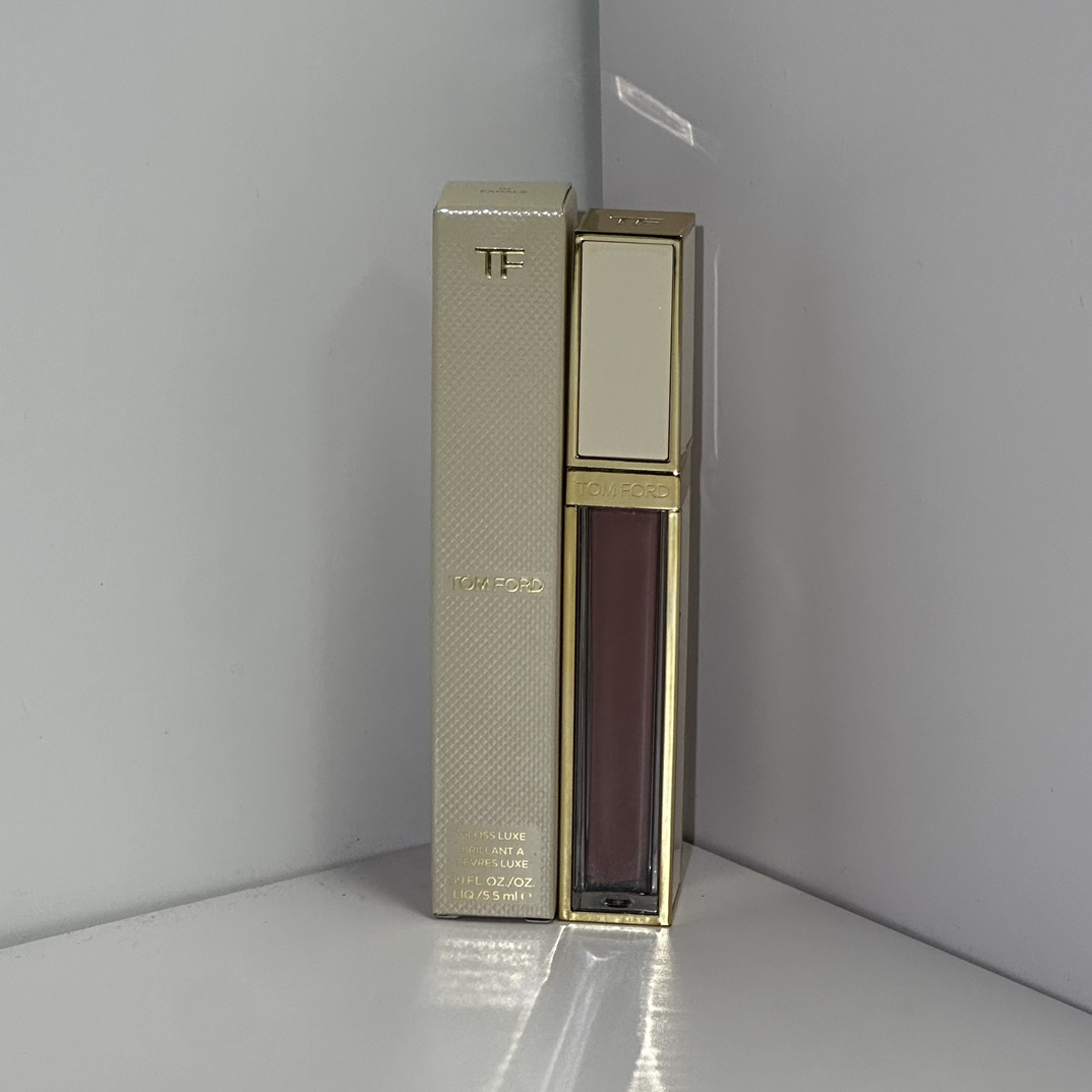 30！（下单备注：TF香草唇釉+色号） 2025新品 TF禁忌香草唇镜唇釉5.5ml 配中文标 编码：A85 色号：01 08