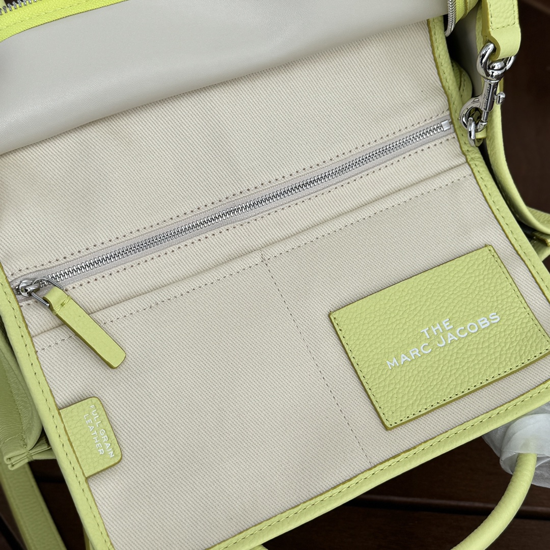 Marc Jacobs ～托特皮小号33cm 柠檬绿