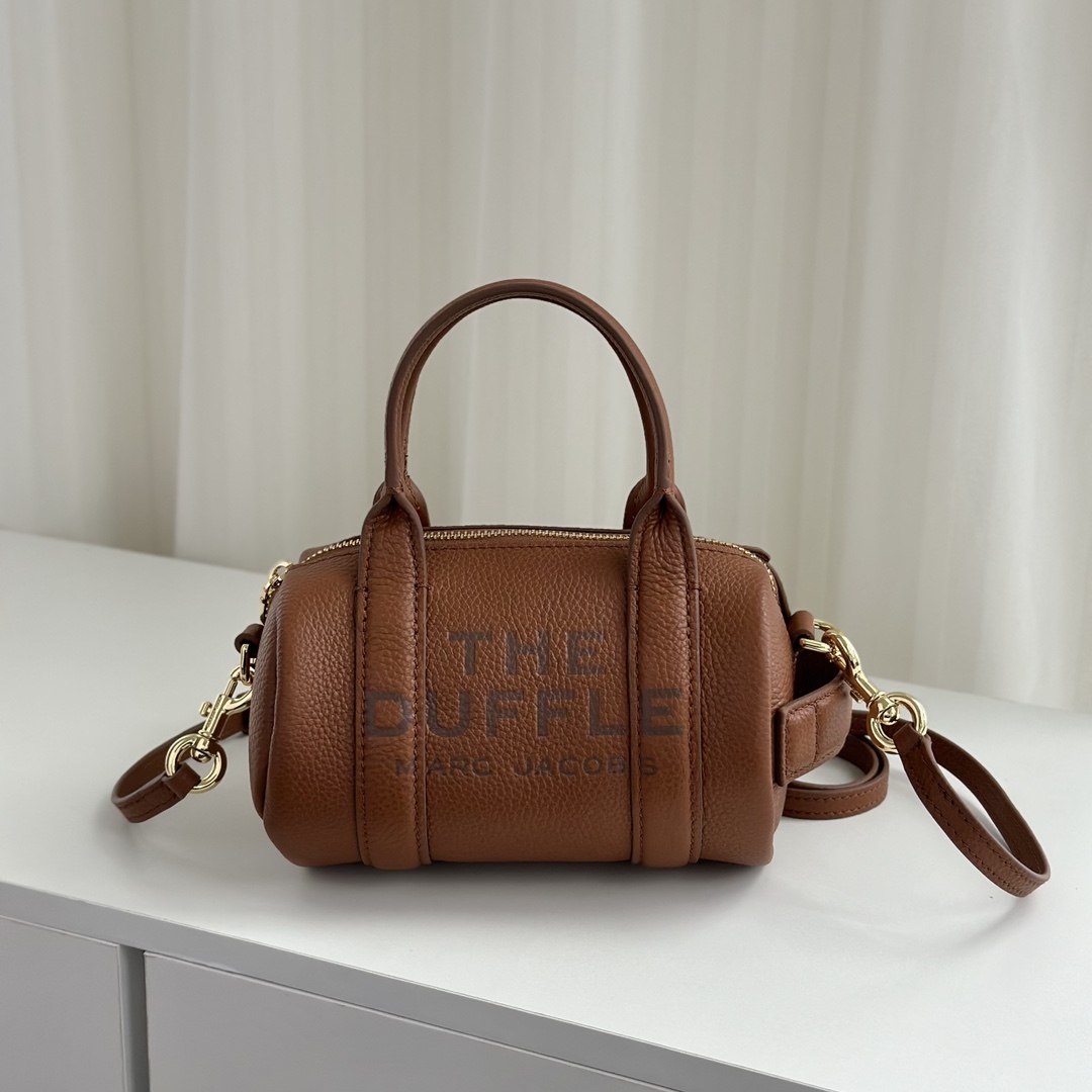 Marc Jacobs ～棕色。尺寸:20*12*12