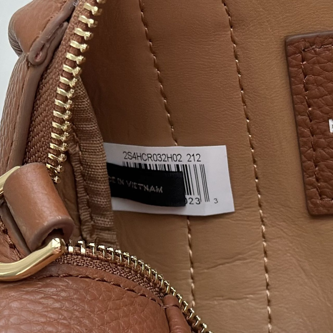 Marc Jacobs ～棕色。尺寸:20*12*12