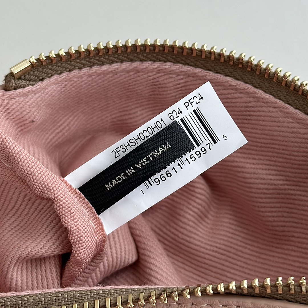 Marc Jacobs ～菜篮子玫瑰粉