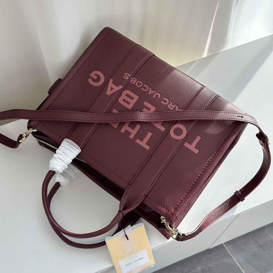 Marc Jacobs ～酒红色 33cm