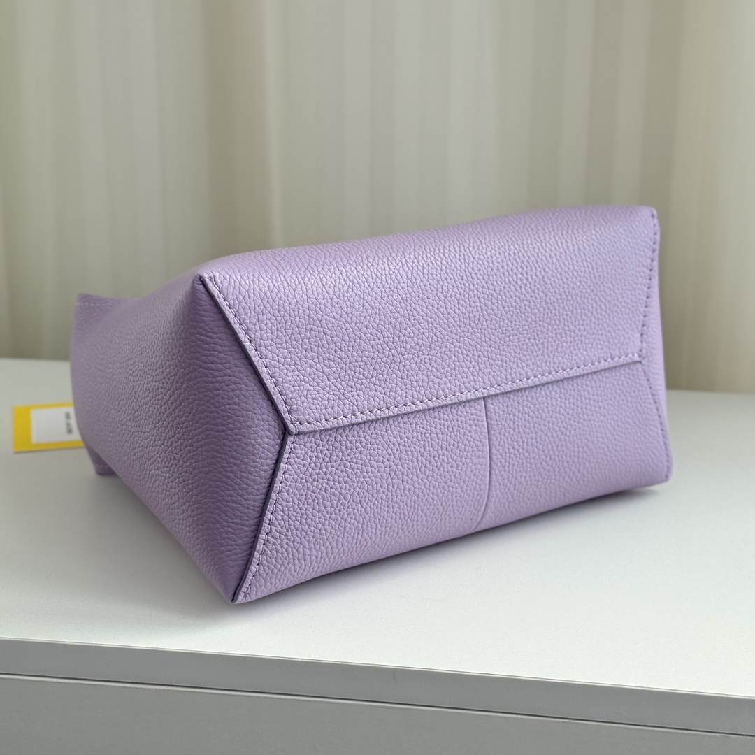 Marc Jacobs ～菜篮子熏衣紫
