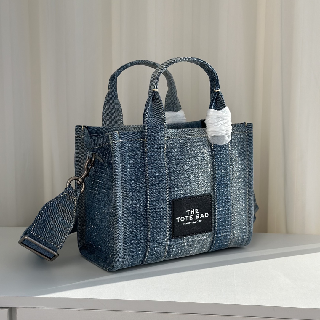 Marc Jacobs ～帆布牛仔镶钻托特