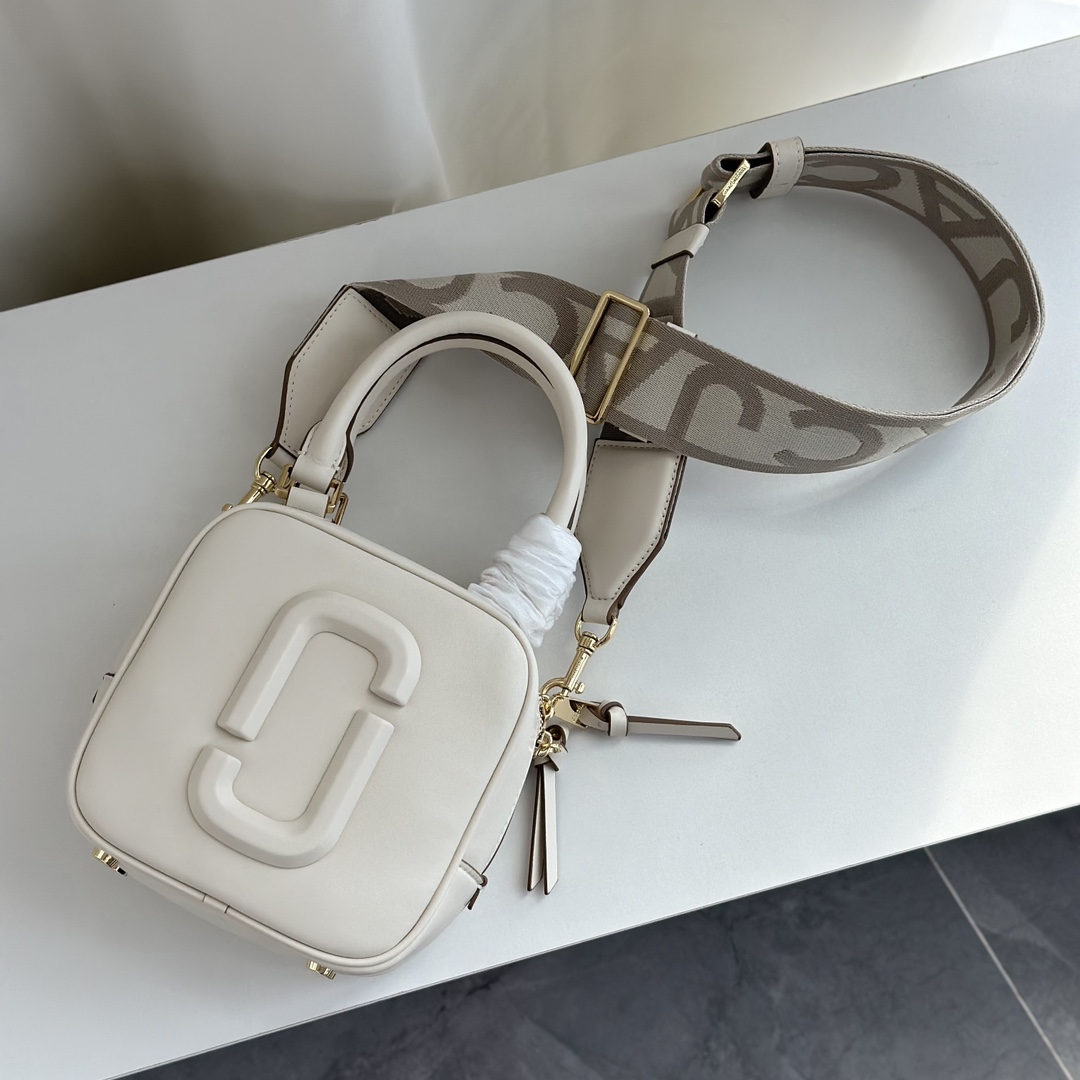 Marc Jacobs ～小方包 可手提斜挎