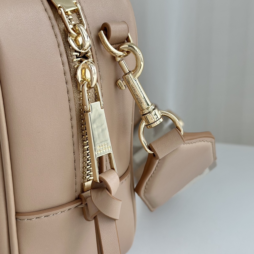 Marc Jacobs ～小方包 可手提斜挎