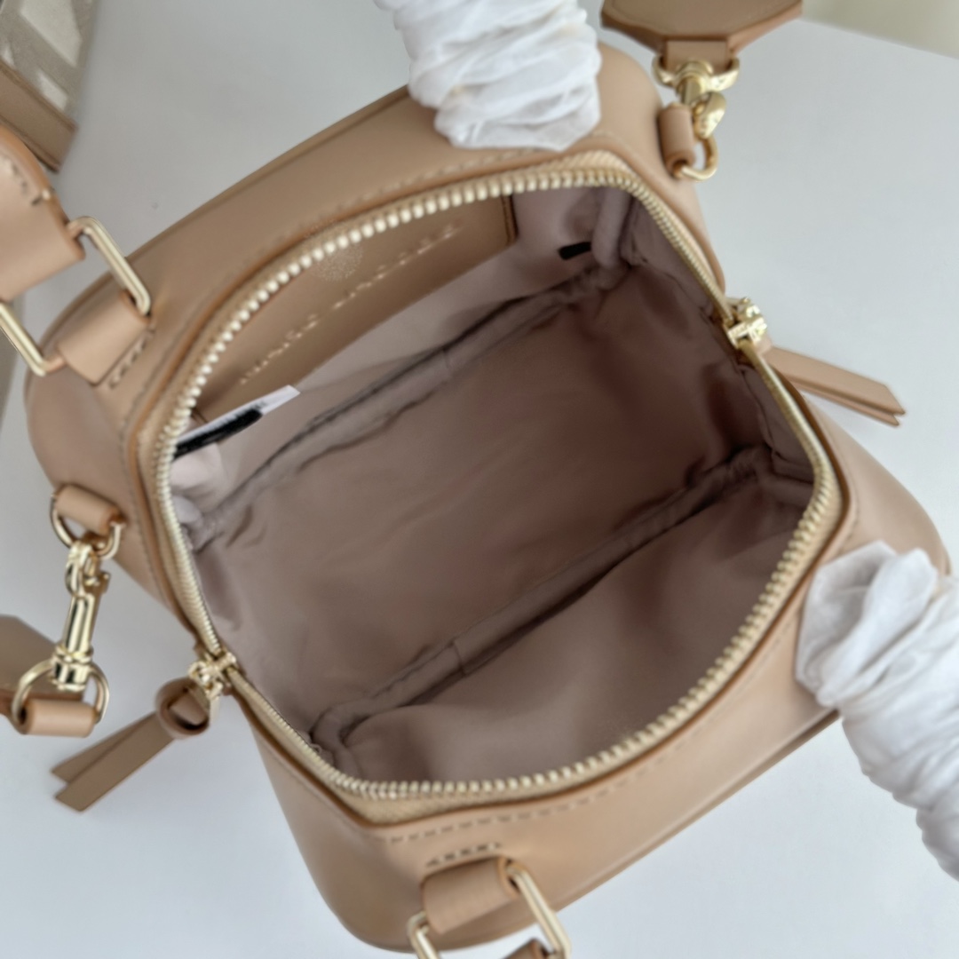 Marc Jacobs ～小方包 可手提斜挎