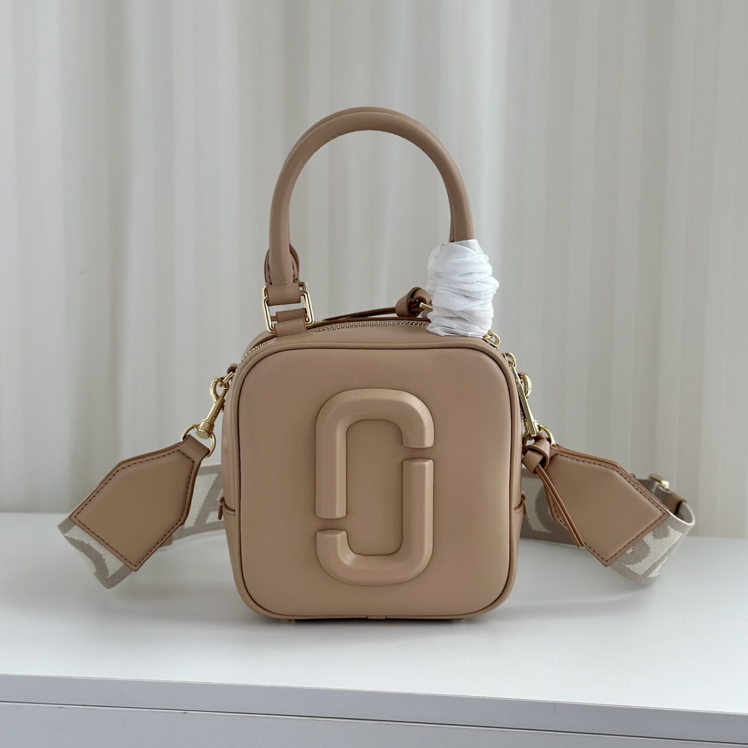 Marc Jacobs ～小方包 可手提斜挎