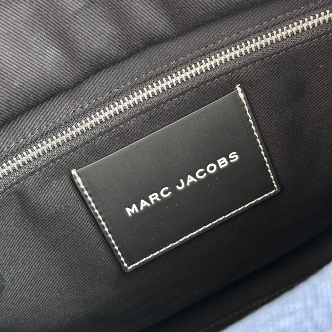 Marc Jacobs ～牛仔托链条垮包 水洗蓝