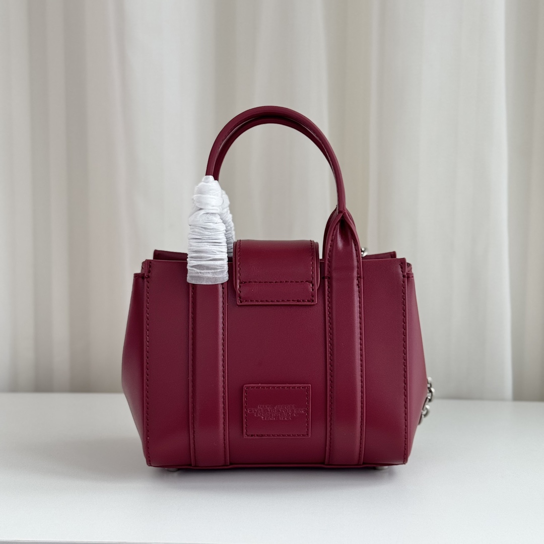 Marc Jacobs ～Mj 牛皮链条斜挎包 手提包