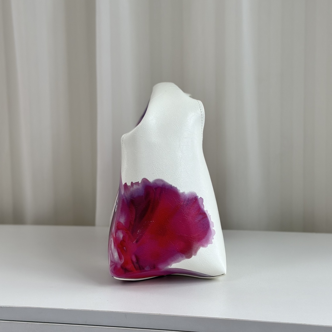 Marc Jacobs ～花卉菜篮子小号
