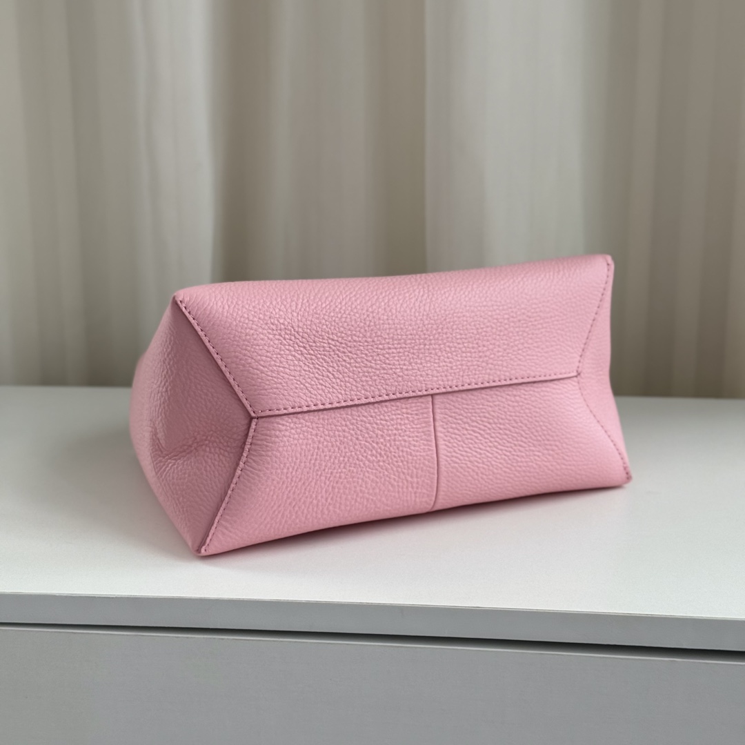 Marc Jacobs ～菜篮子小号粉
