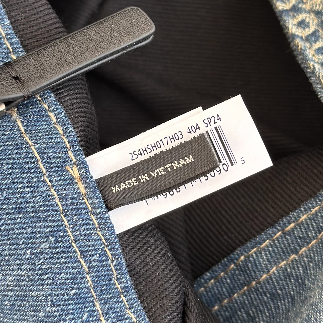 Marc Jacobs Mj 限量版水洗牛仔拼接手提包 字母袋