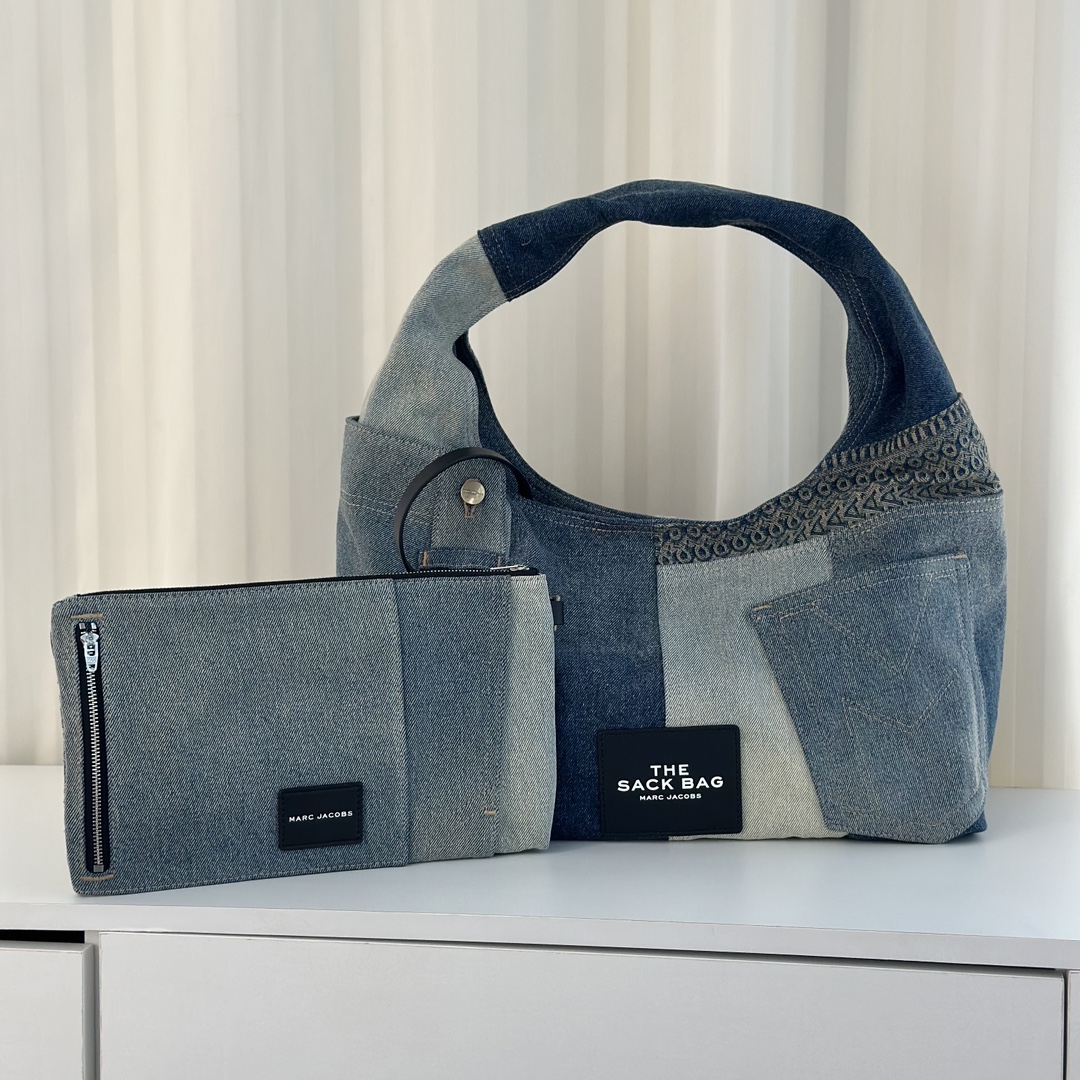 Marc Jacobs Mj 限量版水洗牛仔拼接手提包 字母袋