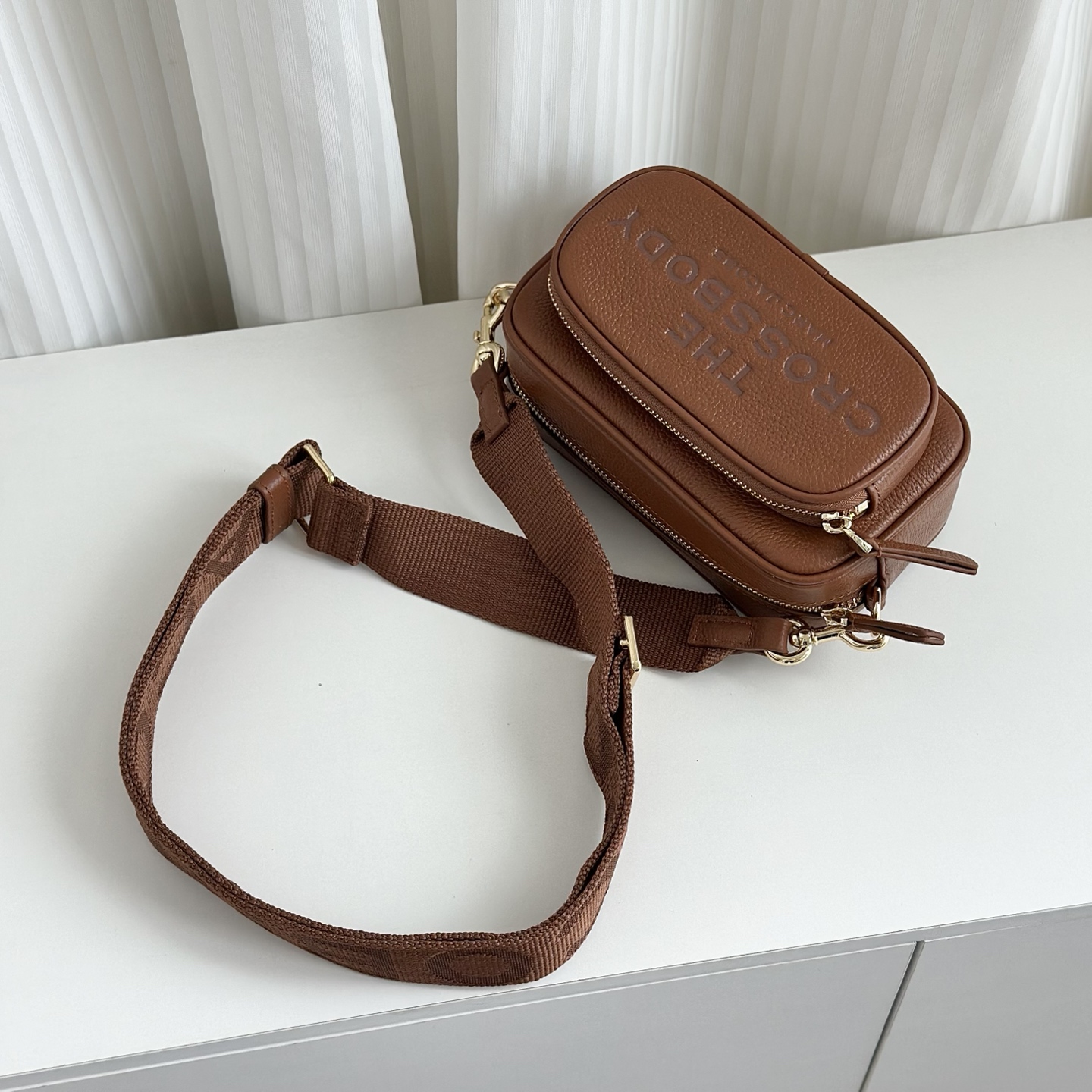 Marc Jacobs 棕色 斜挎包