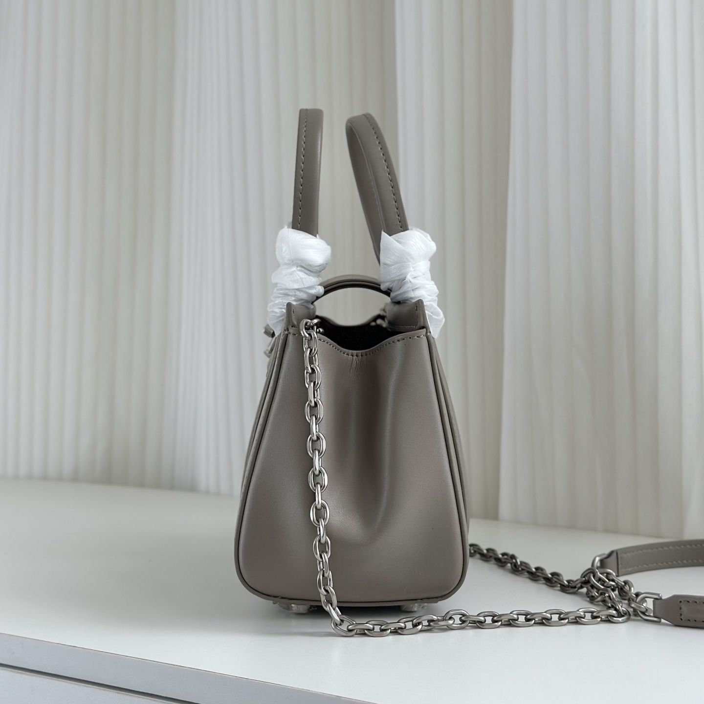 Marc Jacobs ～Mj 牛皮链条斜挎包 手提包