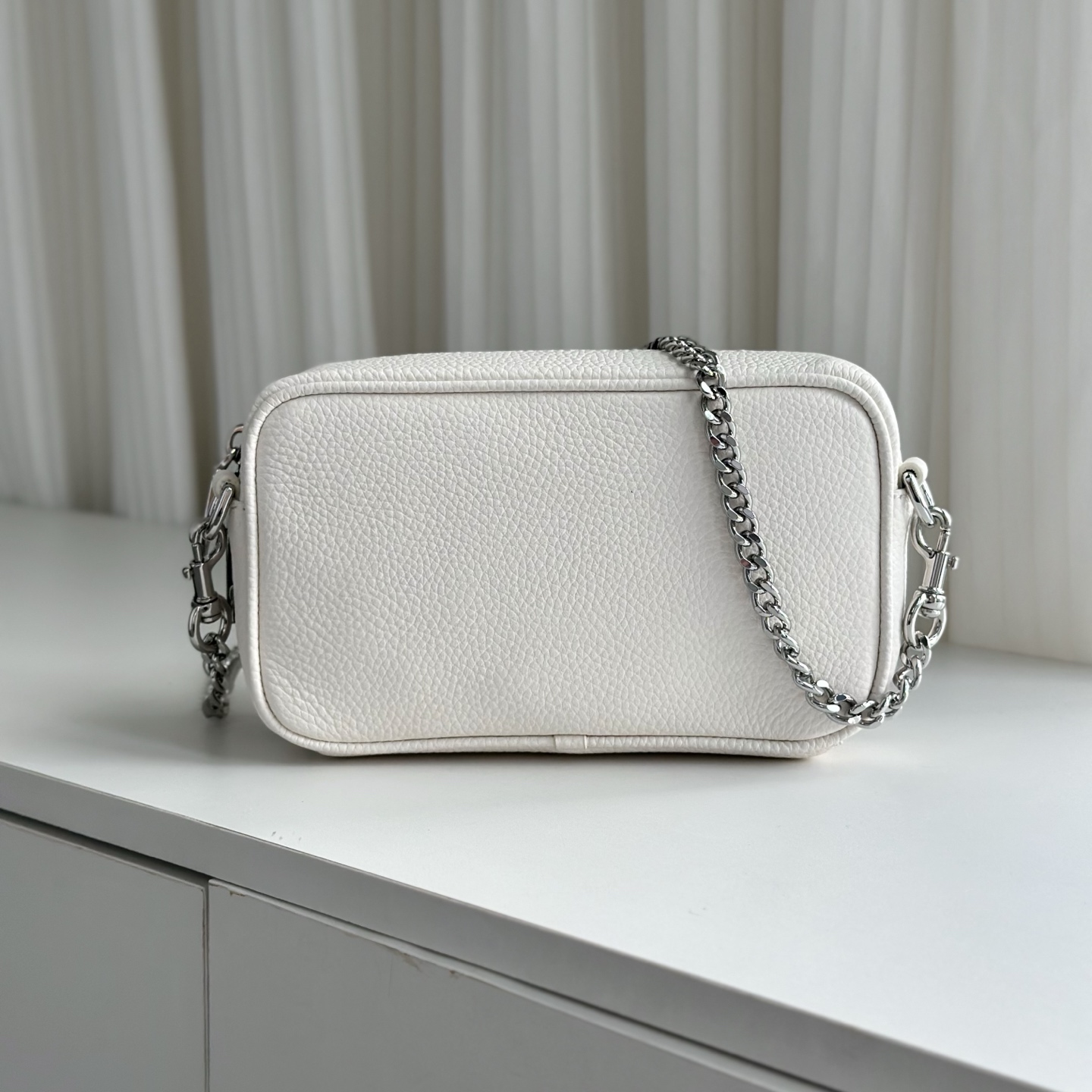 Marc Jacobs ～Mj 盒子包 白色