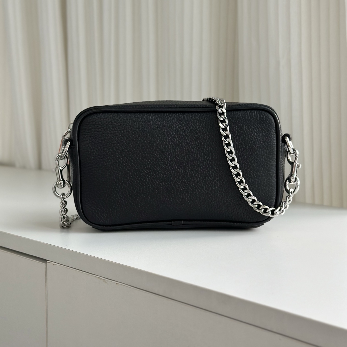 Marc Jacobs ～Mj 盒子包 黑色