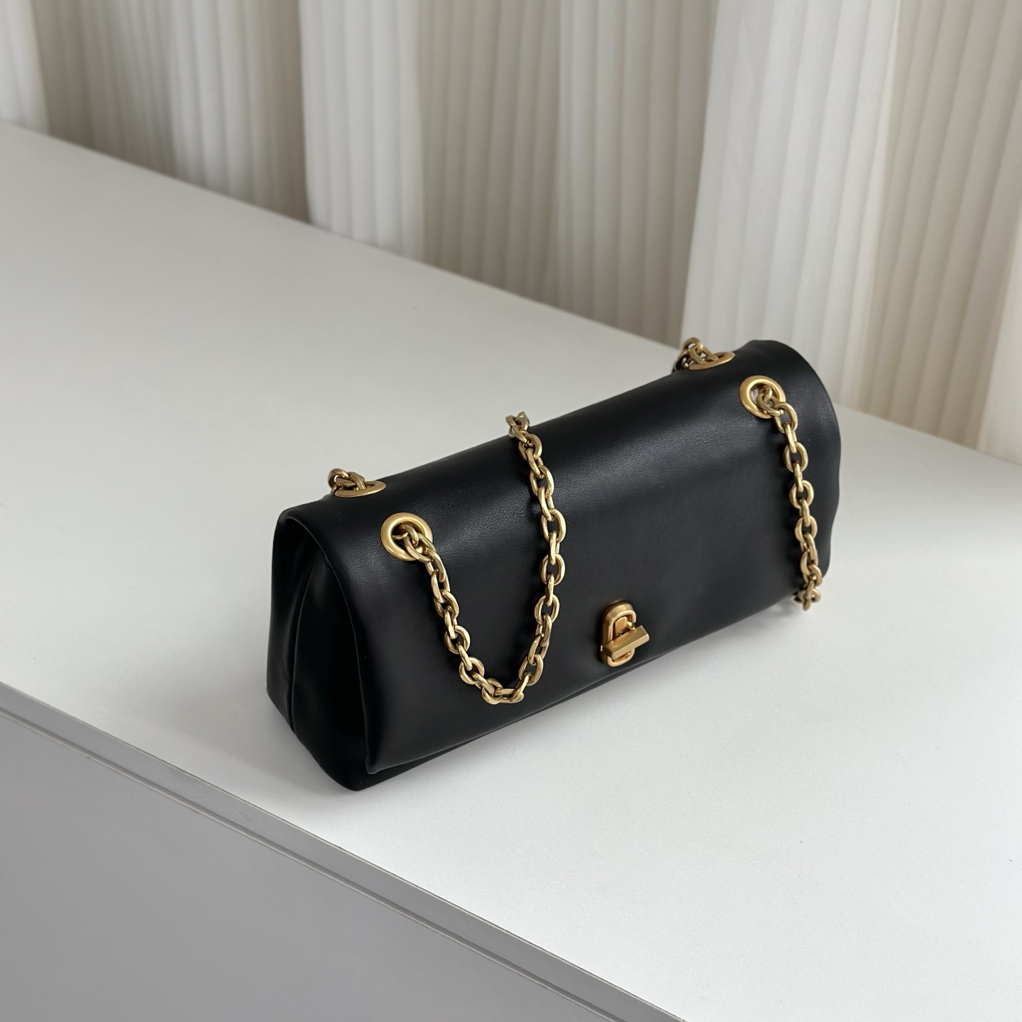 Marc Jacobs MJ 迷你链条斜挎包 黑色