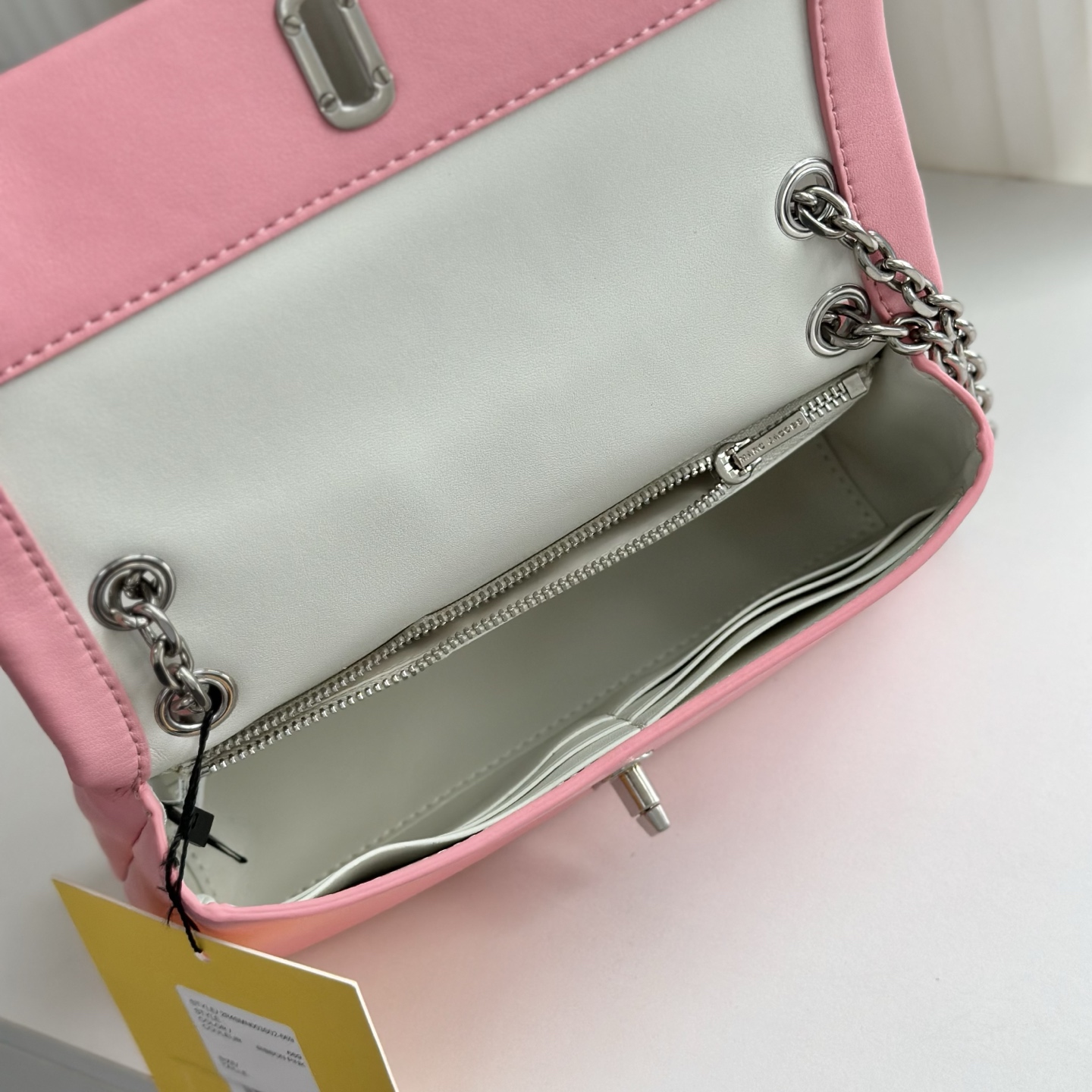 Marc Jacobs MJ 迷你链条斜挎包 粉色