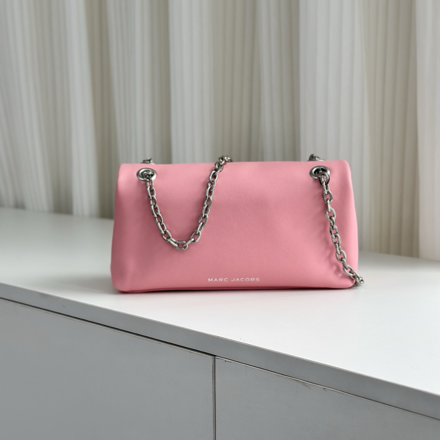 Marc Jacobs MJ 迷你链条斜挎包 粉色
