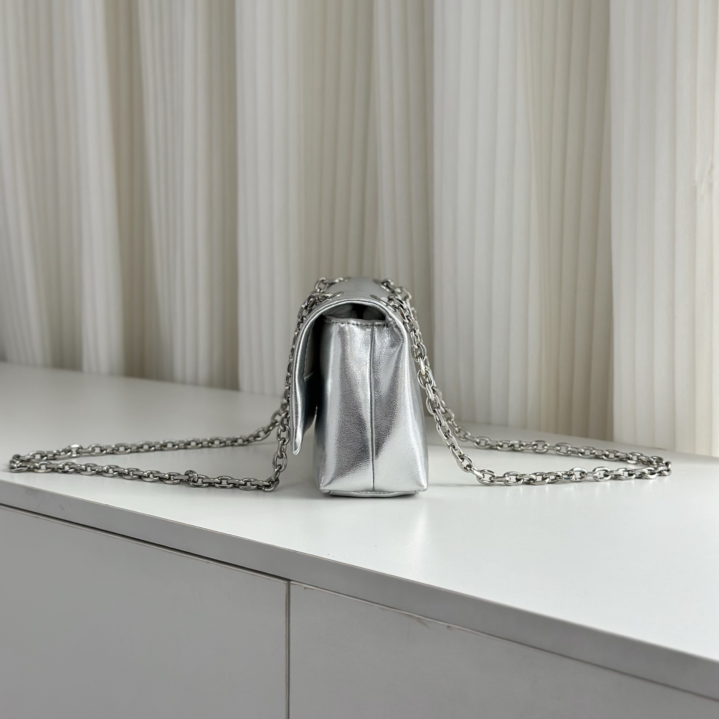 Marc Jacobs MJ 迷你链条斜挎包 黑色