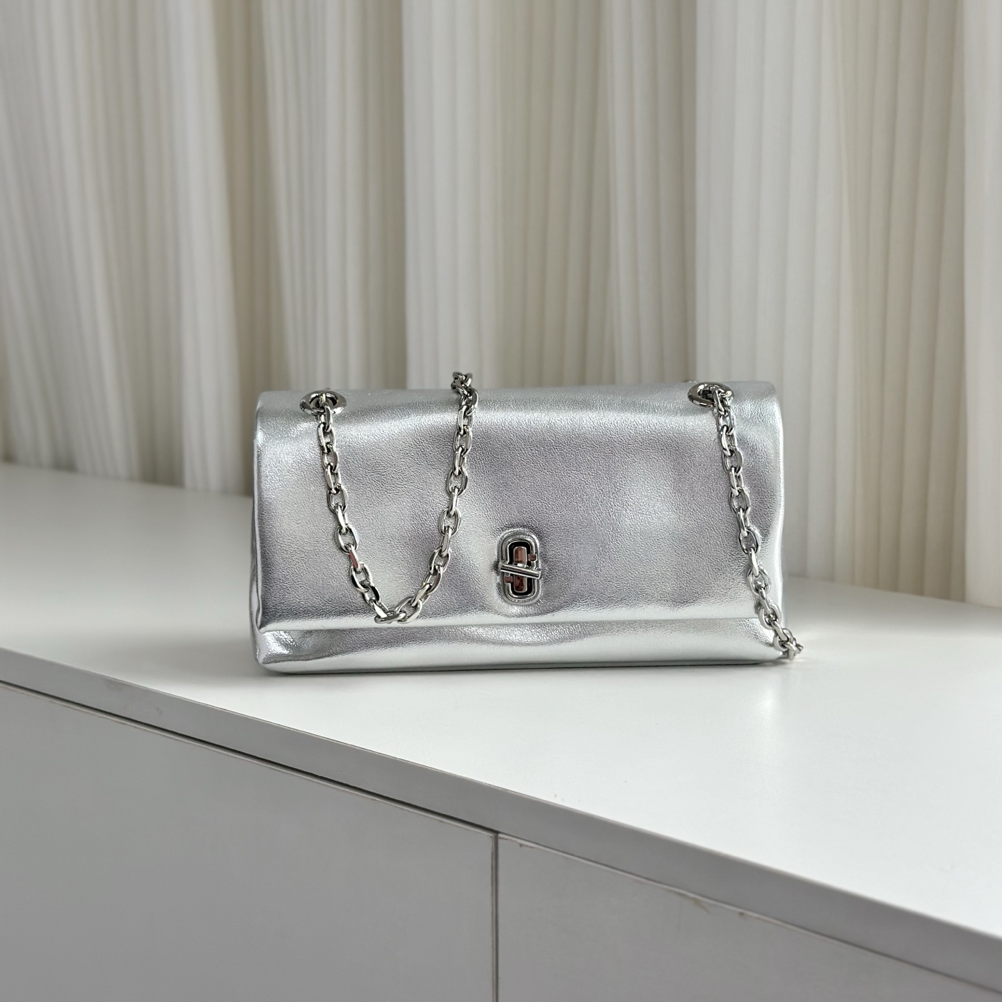 Marc Jacobs MJ 迷你链条斜挎包 黑色