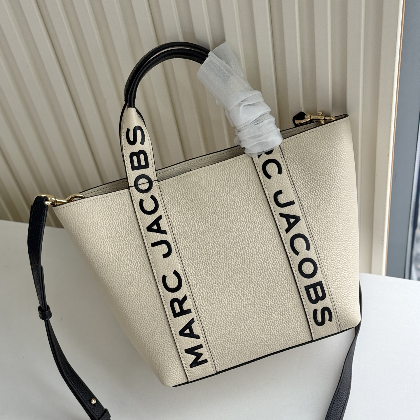 Marc Jacobs ～MJ 牛皮菜篮子包小号 可斜挎