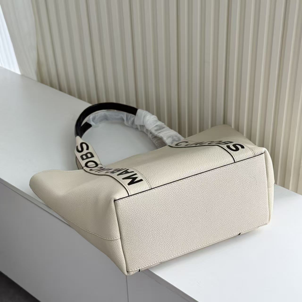 Marc Jacobs ～MORC JACOBS 莫杰 大号手提公文包 通勤包