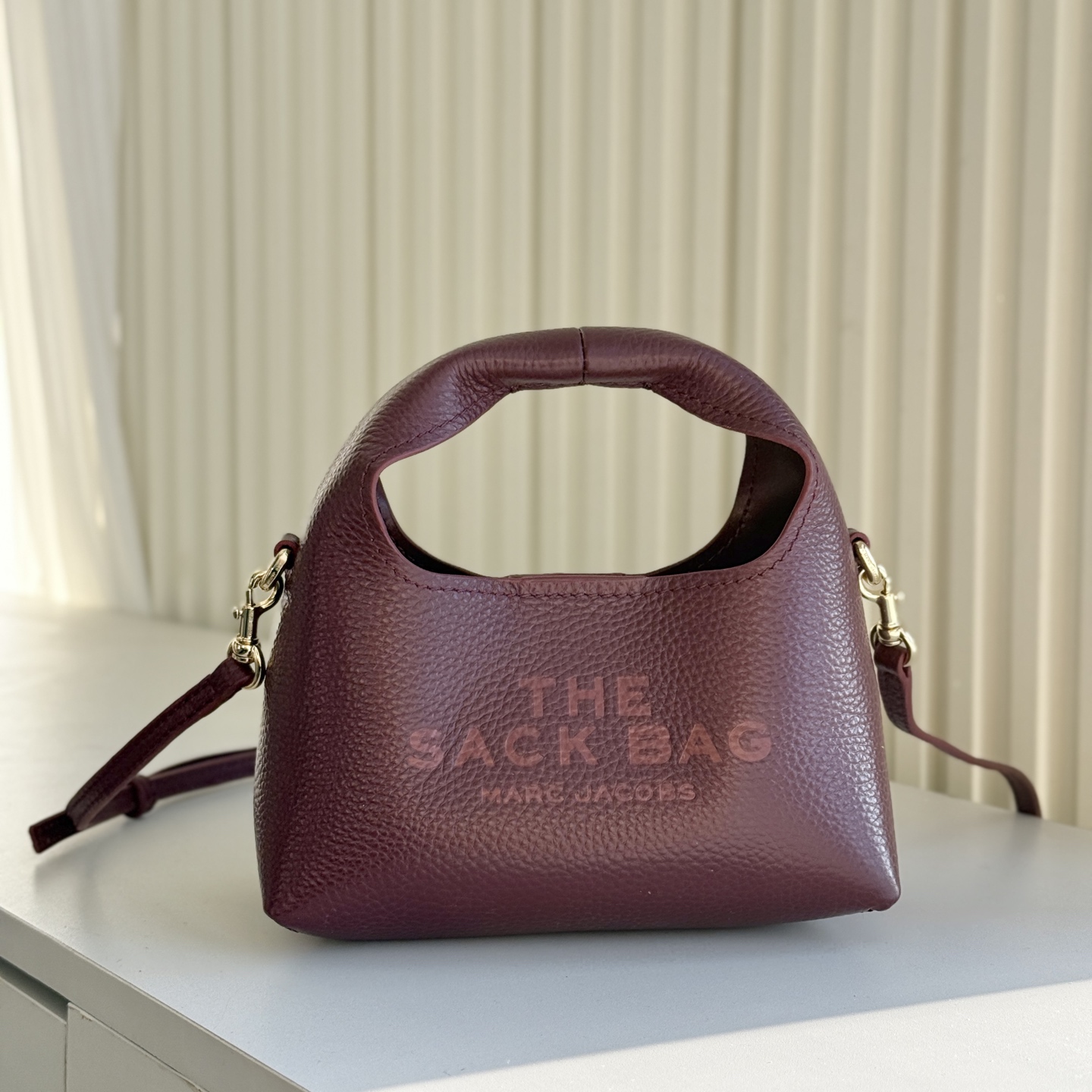 Marc Jacobs MARC JACOBS/莫杰 SACK 迷你 荔枝纹牛皮斜挎包 手拿包 3色