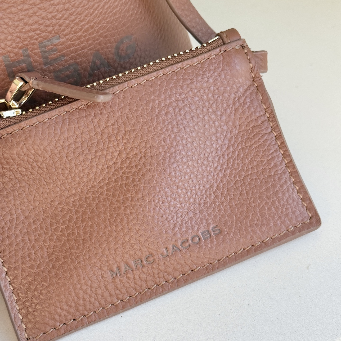 Marc Jacobs MARC JACOBS/莫杰 SACK 迷你 荔枝纹牛皮斜挎包 手拿包 3色