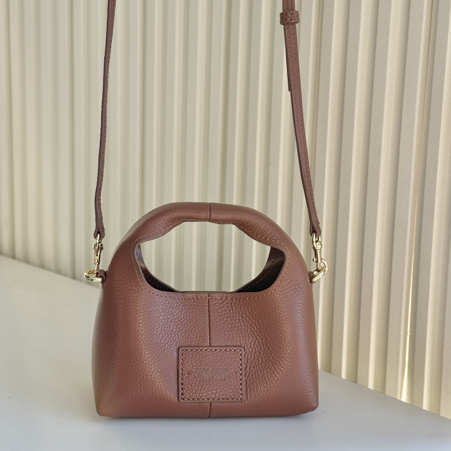 Marc Jacobs MARC JACOBS/莫杰 SACK 迷你 荔枝纹牛皮斜挎包 手拿包 3色
