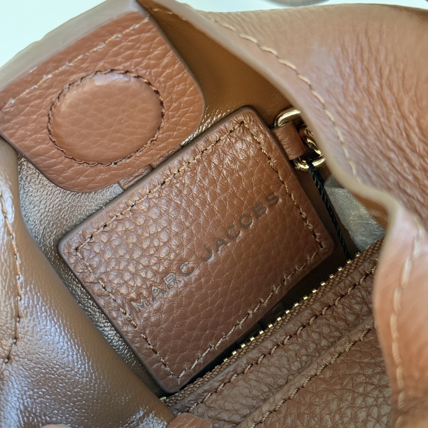 Marc Jacobs MARC JACOBS/莫杰 SACK 迷你 荔枝纹牛皮斜挎包 手拿包 3色