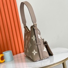 💍🌂顶级头层,163变码芯片,半钢五金,M47180/M46288本款 CarryAll 小号手袋取材 💍🌂顶级头层,163变码芯片,半钢五金,M47180/M46288本款 CarryAll 小号手袋取材