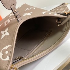 💍🌂顶级头层,163变码芯片,半钢五金,M47180/M46288本款 CarryAll 小号手袋取材 💍🌂顶级头层,163变码芯片,半钢五金,M47180/M46288本款 CarryAll 小号手袋取材