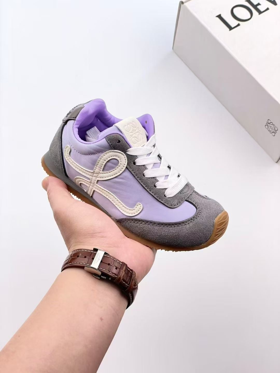 图片[4]-🈴官方原版一比一开模！ LOEWE罗意威阿甘德训鞋网红款真皮芭蕾拼色儿童运动鞋童鞋 王一博杨幂明星款欧洲站系男女童百搭跑步鞋户外炸街童鞋 尺码：26-37码-选品中心