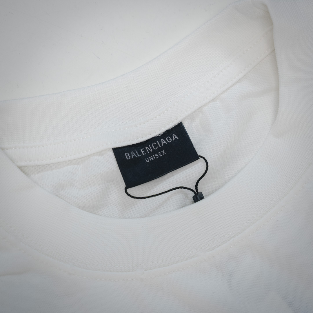 Balenciaga巴黎世家 25ss新款情人节限定爱心涂鸦短袖