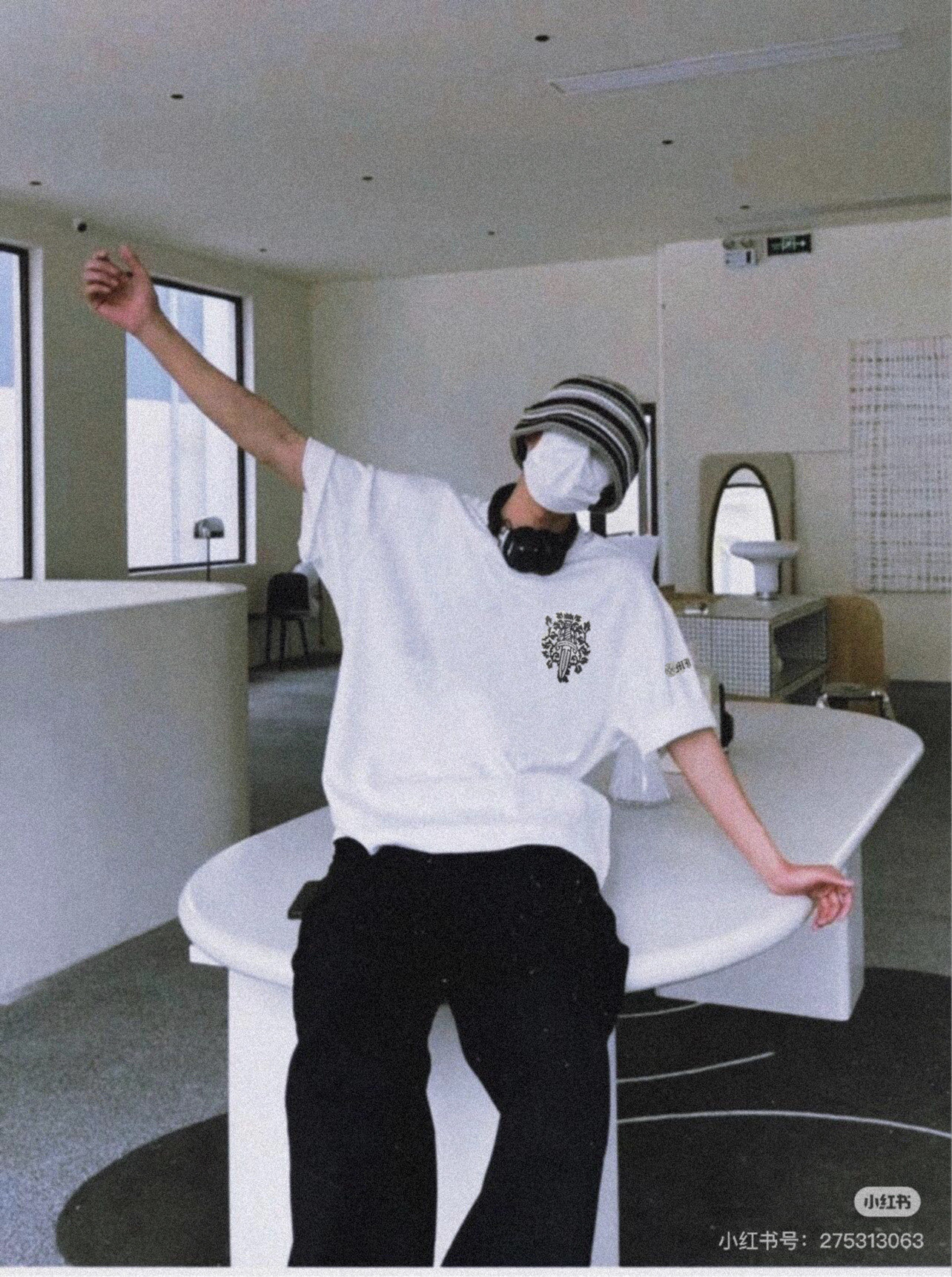 Chrome hearts CH/克罗心25ss大宝剑印花logo圆领短袖 上身效果#