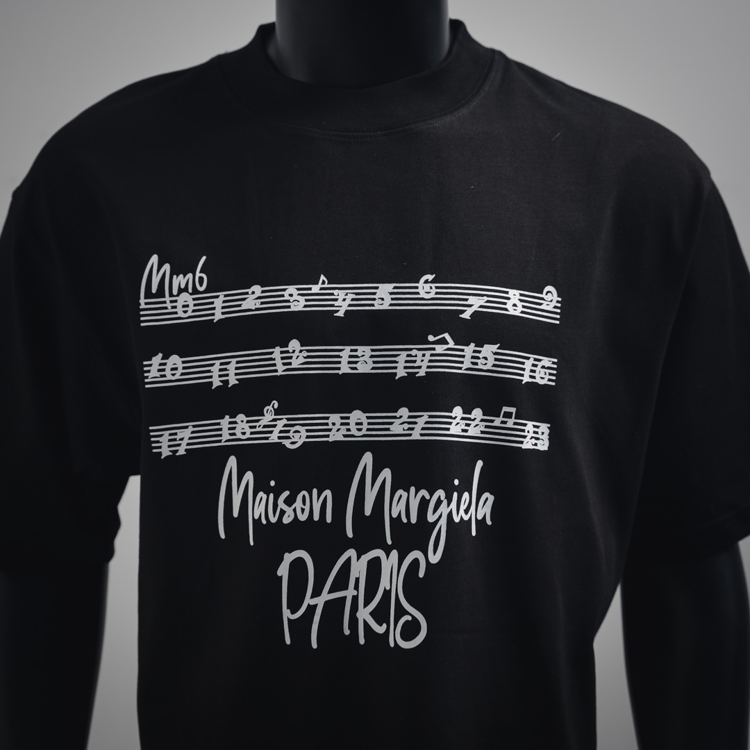 Maison Margiela马吉拉25ss音符字母印花短袖T恤