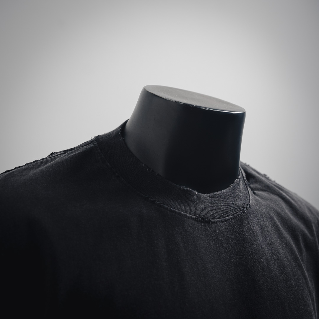 Balenciaga 巴黎世家 Blcg25FW 金属别针短袖T恤