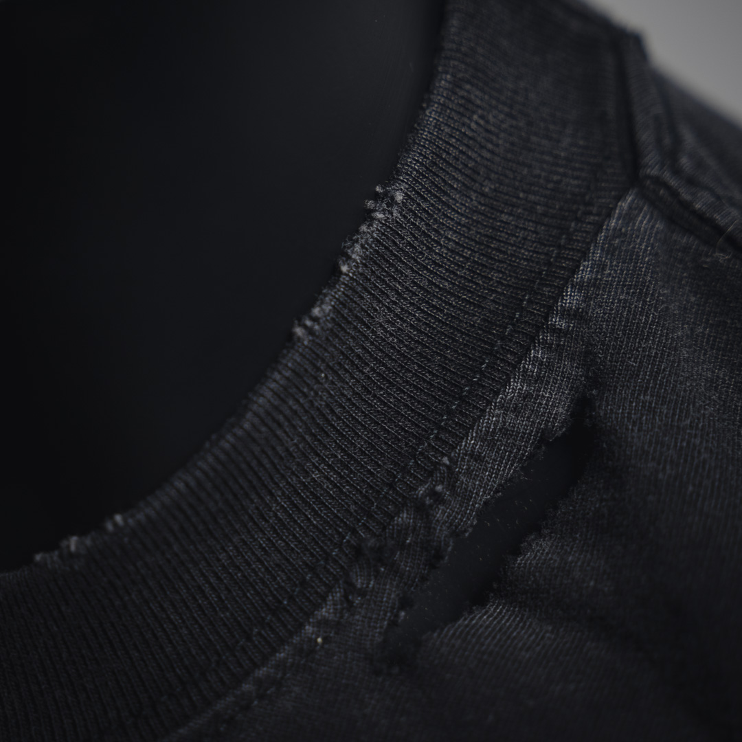 Balenciaga 巴黎世家 Blcg25FW 金属别针短袖T恤