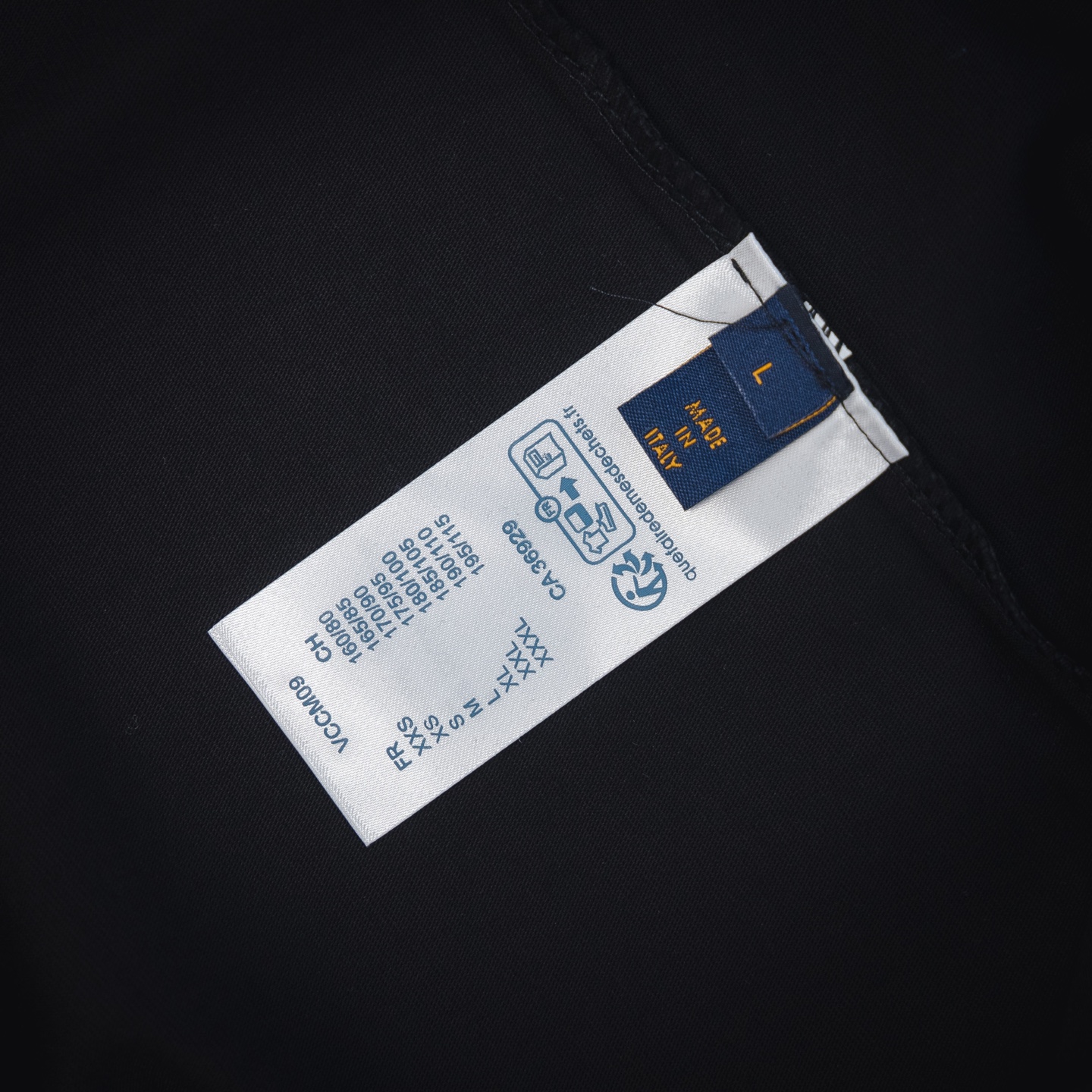 Louis Vuitton/路易威登 25ss 领口涂鸦字母印花短袖