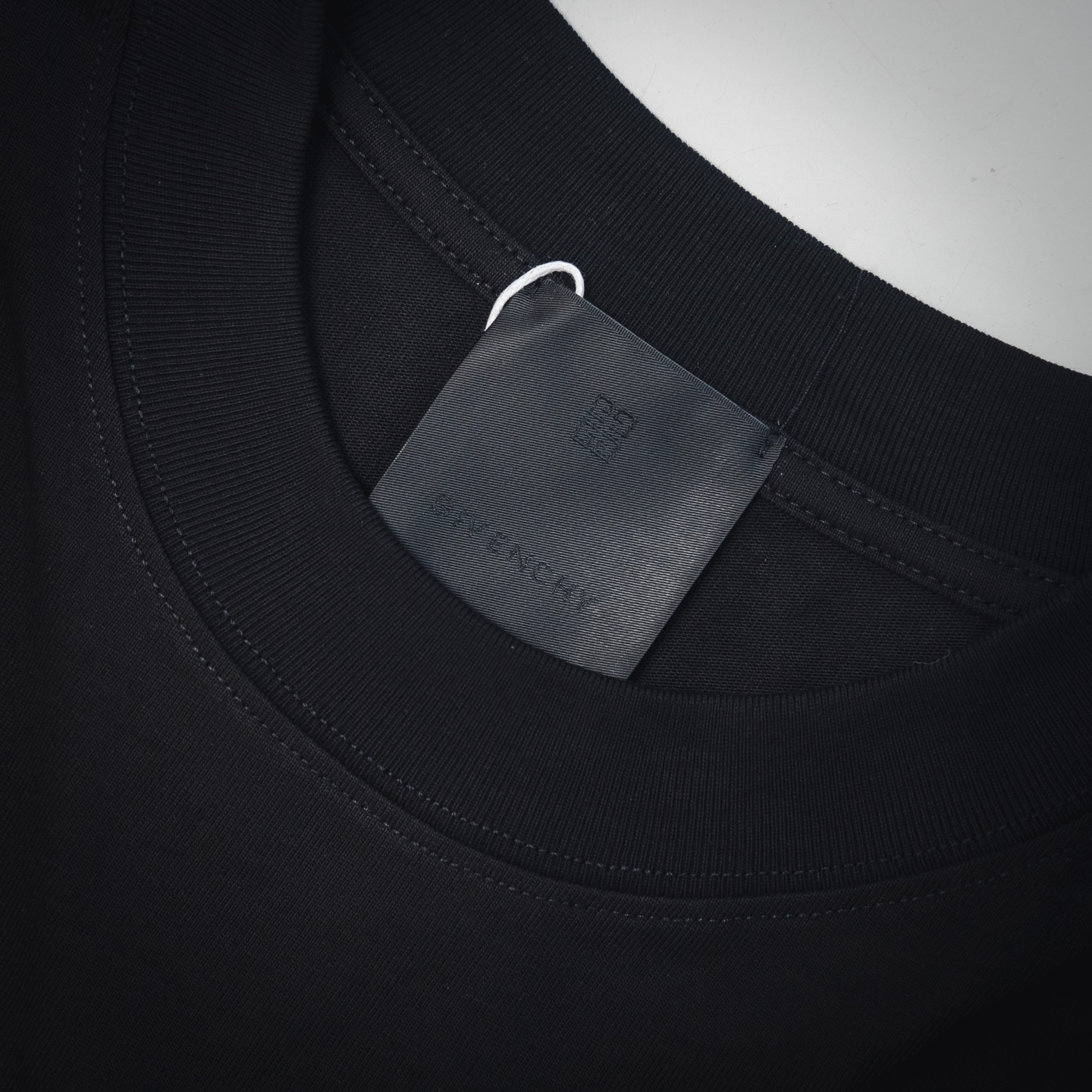 Givenchy/纪梵希 25ss 涂鸦4G印花短袖T恤