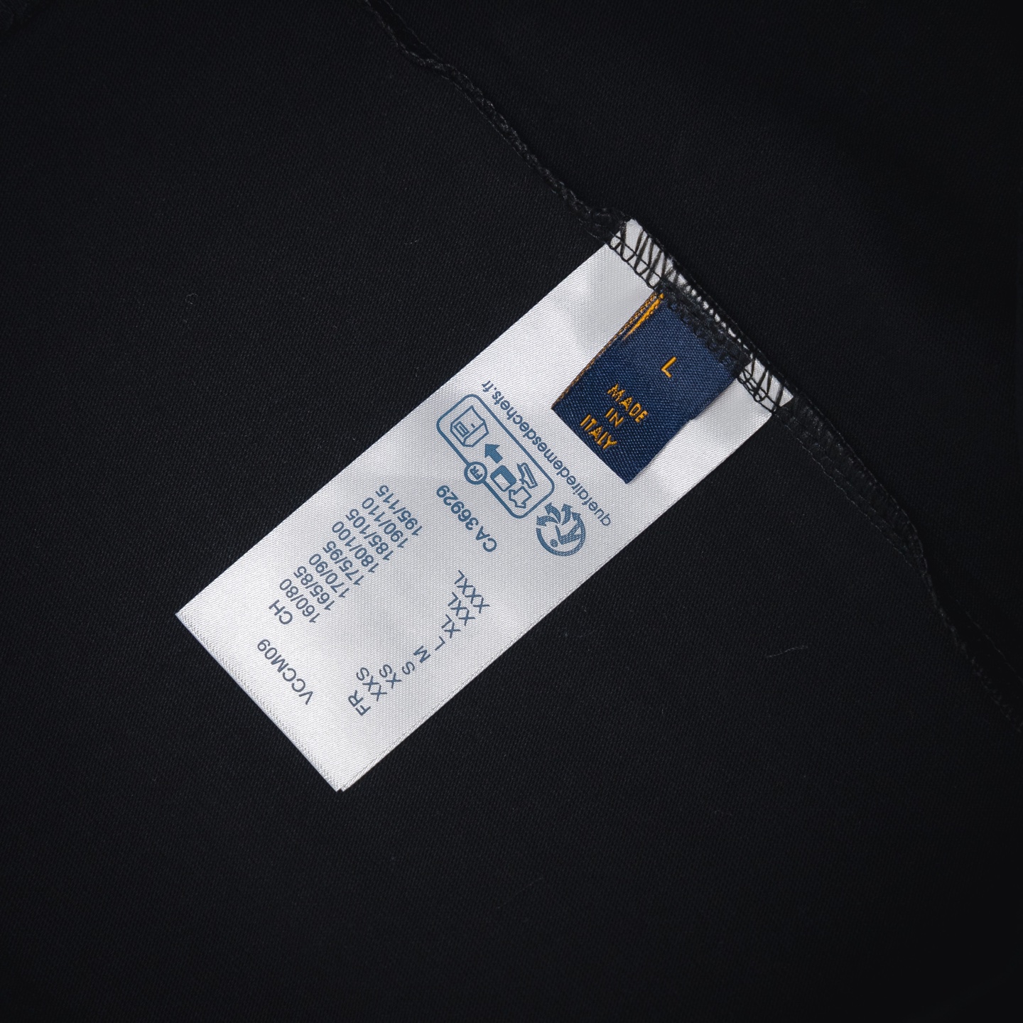 LOUIS VUITTON路易威登 LV霓虹标识短袖T恤-Chinese UA Cheap High Quatity Brand Clothes Bags handbags Sneakers wholesale wholesaler seller from China Factory suppliers Fashion Clothing Shoes best Quality Beautiful Price LOUIS VUITTON路易威登 LV霓虹标识短袖T恤